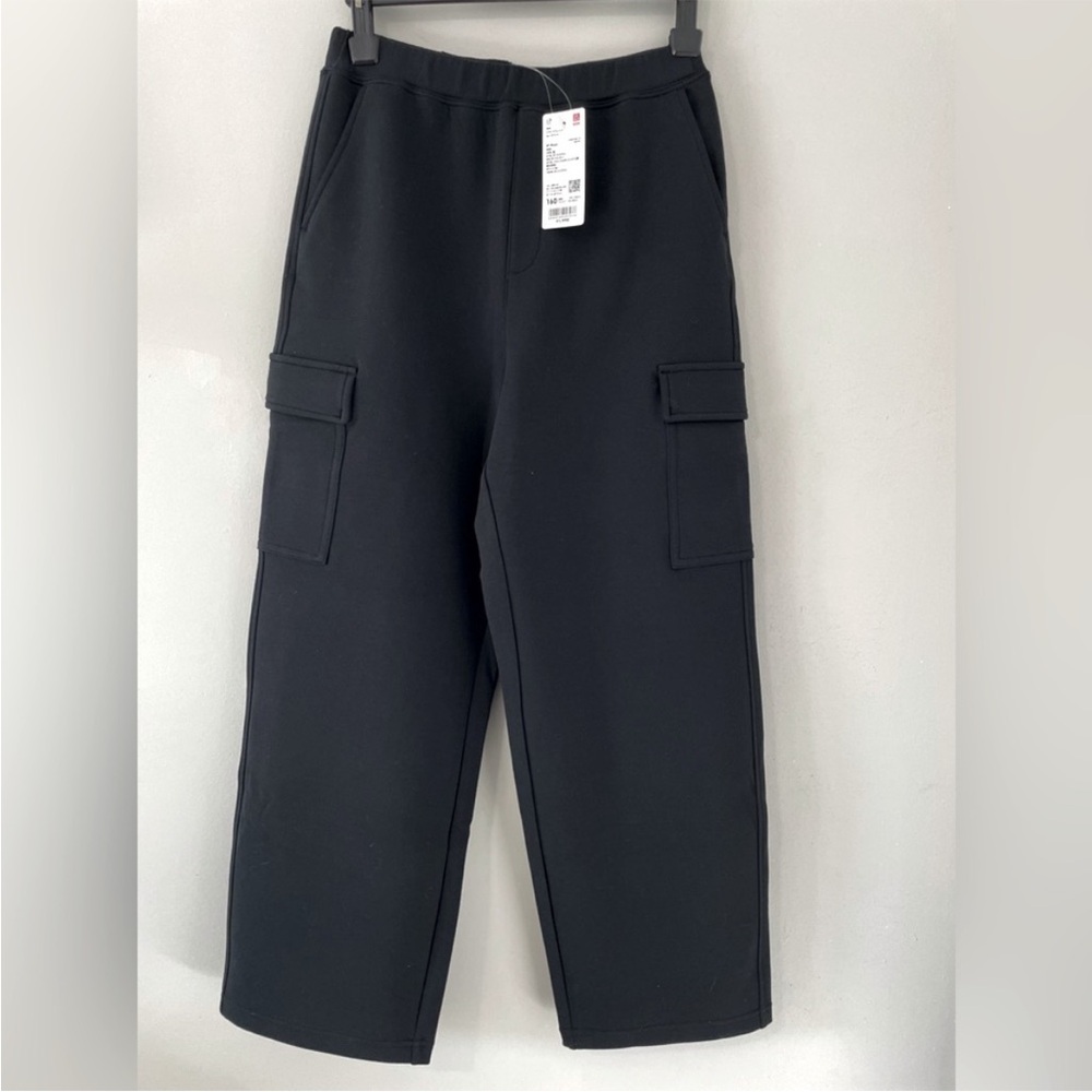 NWT Uniqlo DRY Sweat Cargo Pants Kids 160